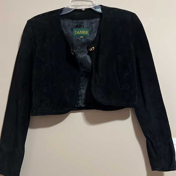 Stunning Danier Genuine leather quality jacket. Size XS. - Picture 5 of 6